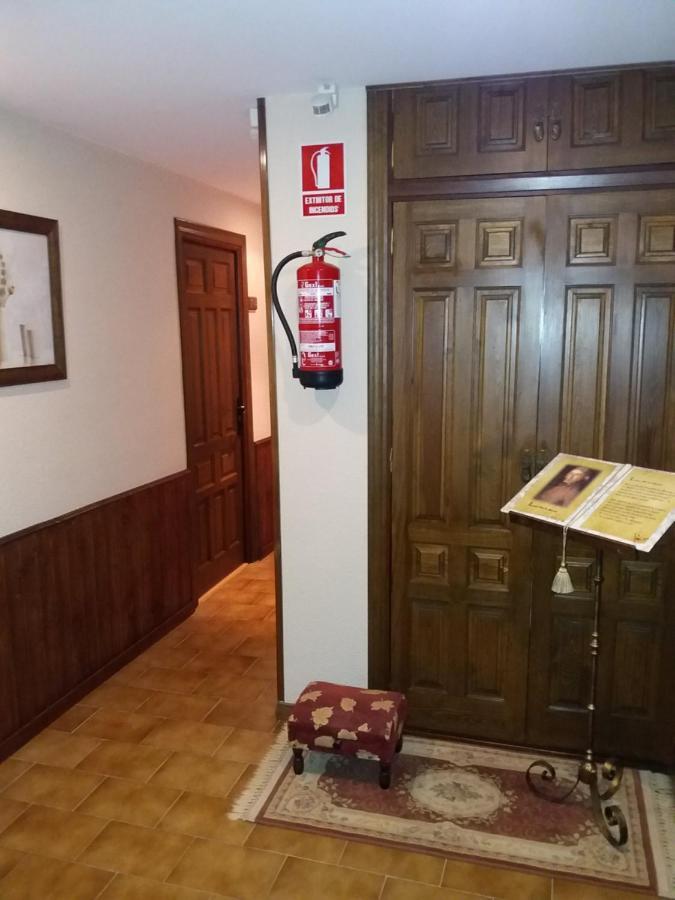 Hostal Rural Moratin Pastrana Εξωτερικό φωτογραφία